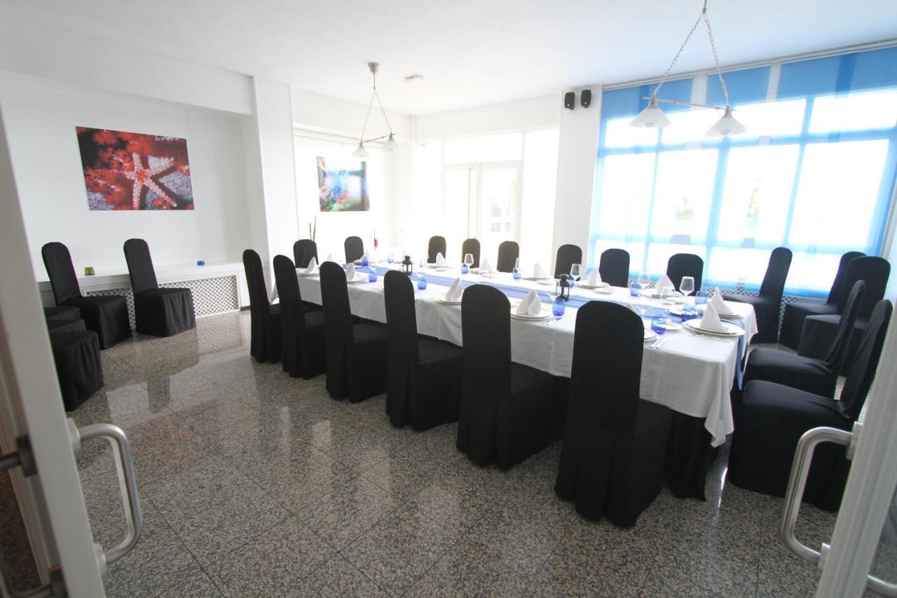Hotel Voar Ribadeo Bagian luar foto