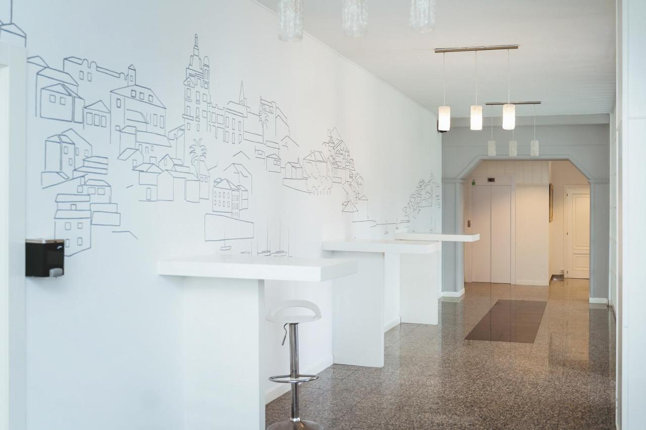 Hotel Voar Ribadeo Bagian luar foto