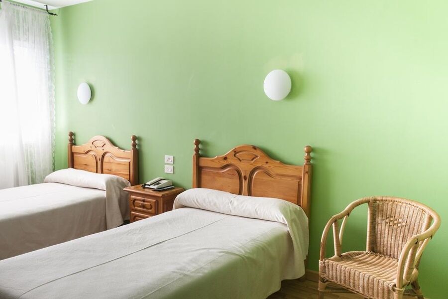 Hotel Voar Ribadeo Bagian luar foto