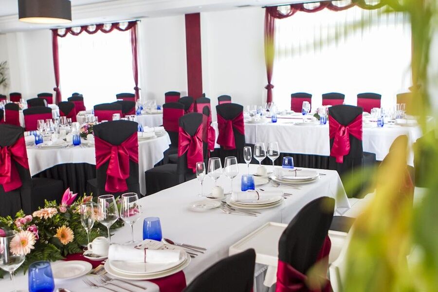 Hotel Voar Ribadeo Bagian luar foto